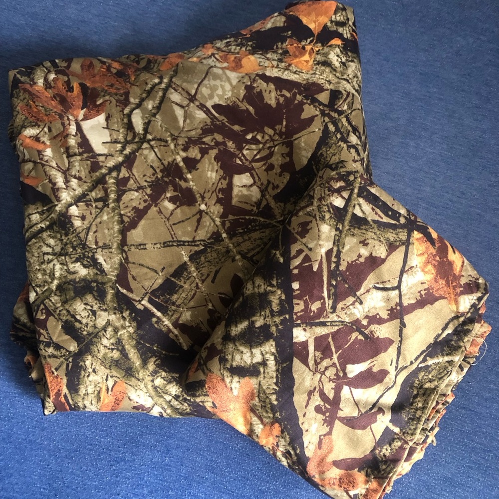 Camouflage/Camo Twin XL sheets Mint!